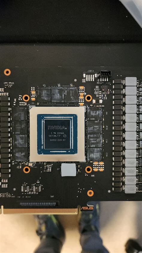 GPU won't display a signal!? : r/pcmasterrace