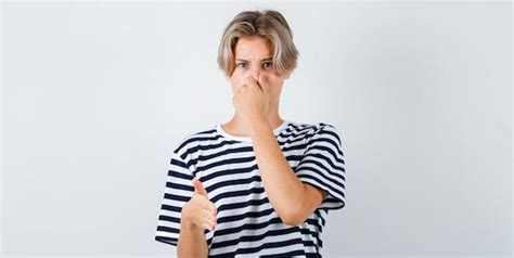 Why Are You Sneezing In The Morning Know Causes And Treatment