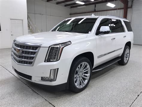 Used 2017 Cadillac Escalade Luxury Sport Utility 4d For Sale At Roberts