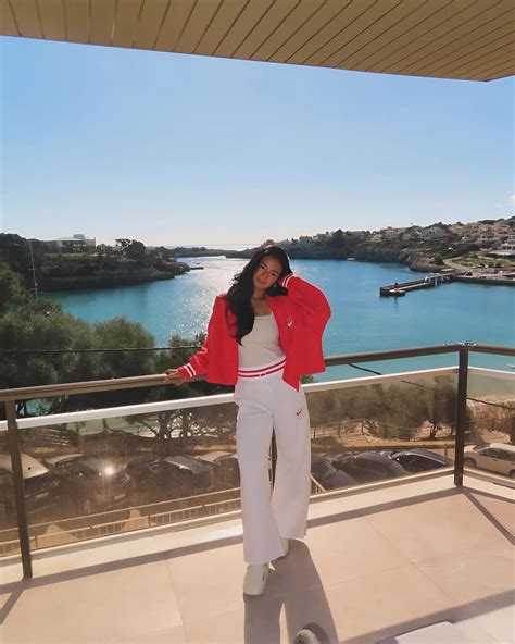 “Unbelievable meltdown on court!” 🎾 — Mei Yamaguchi, soaked in sweat