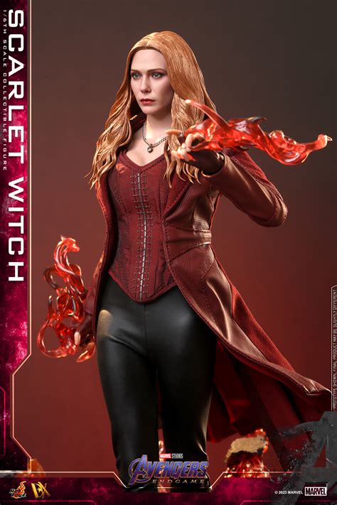 Hot Toys Scarlet Witch