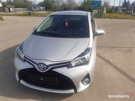 Toyota Yaris 1 5 hybryda automat Rzeszów Sprzedajemy pl