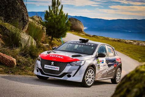 Peugeot Apresenta Em Portugal O Novo 208 Rally 4 Este Carro Vai Ser A