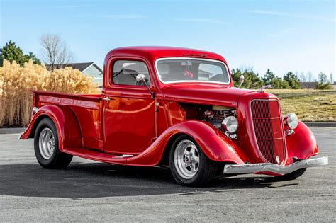 1935 International Pickup