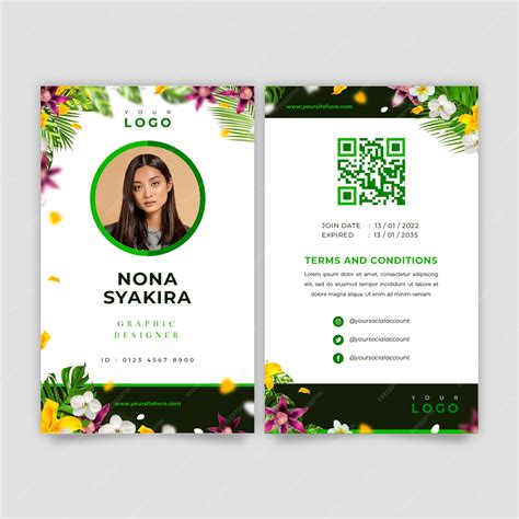 Free Vector | Realistic florist job id card