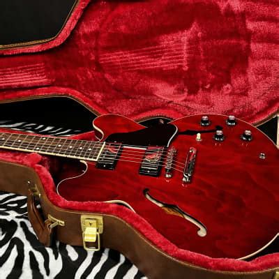 OPEN BOX 2023 Gibson ES 335 Dot Sixties Cherry 8 1lbs In Reverb