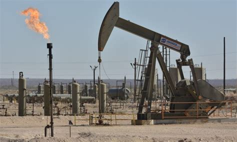 Despite Rules, New Mexico Oil and Gas Producers Keep Polluting