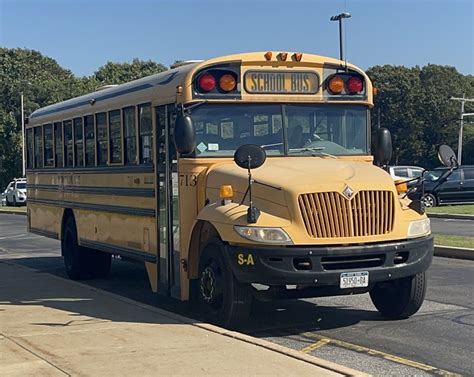 Montauk Bus 713 2007 Blue Bird Sbcv Dt466e Seats 65c 43a Flickr