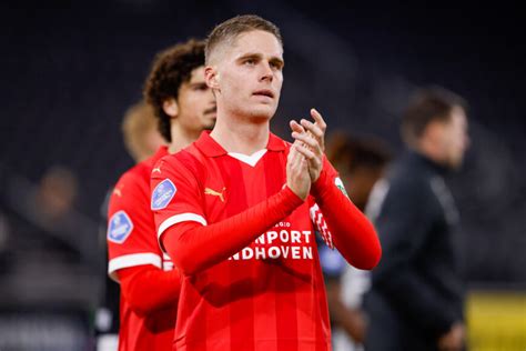 Joey Veerman Onderweg Naar Psv Uitgang Soccernewsnl