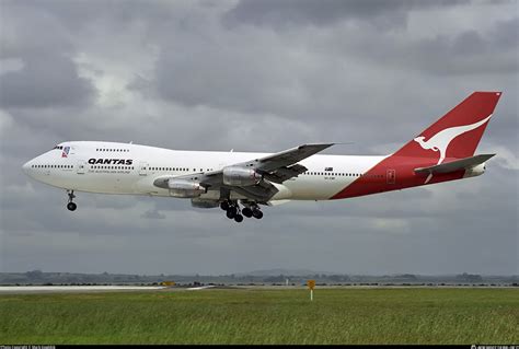 Vh Ebr Qantas Boeing B Photo By Mark Ijsseldijk Id