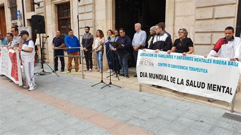 Sueca Es Manifesta Per Trencar L Estigma Al Dia Mundial De La Salut