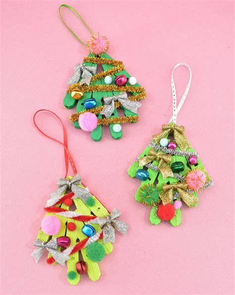 90 Easy Christmas Crafts to DIY This Holiday Season