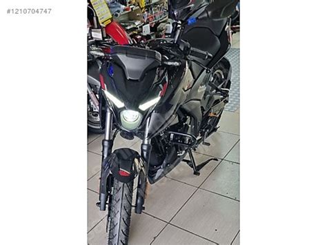 Bajaj Pulsar N Model Naked Roadster Motor Motosiklet Ma Azas Ndan S F R Tl