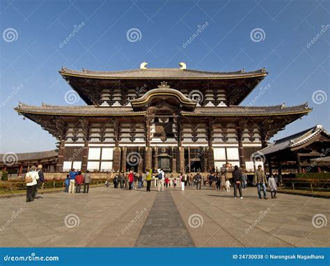 Pasillo Principal Del Templo De Todaiji En Nara Jap N Foto De Archivo