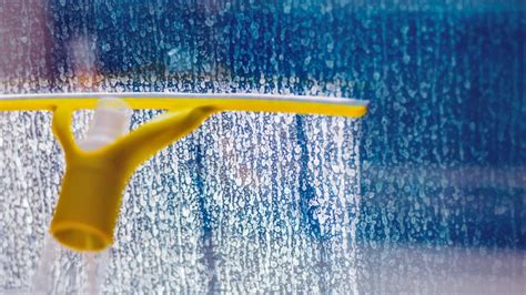 The Easiest Way To Remove Hard Water Stains From Glass