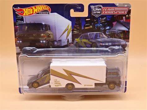 HOT WHEELS TEAM TRANSPORT NISSAN SILVIA SAKURA SPRINTER Aukro