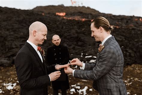 Islanda Coppia Gay Si Sposa Su Un Vulcano In Eruzione VIDEO Gay It