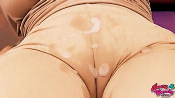 Huge Bubble Butt Blonde Teen Has Big Round Tits Cameltoe XNXX