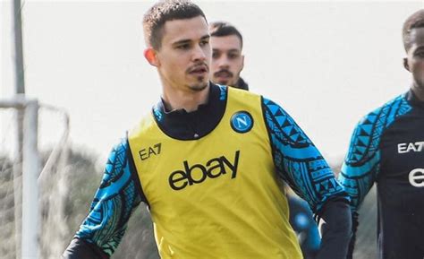 Leander Dendoncker La Delusione A Napoli E Il Desiderio Di Un Nuovo Ruolo