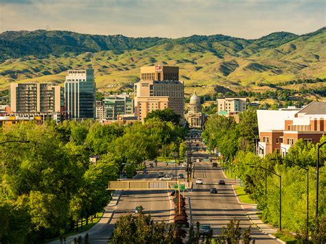 A Visitors Guide To Boise Where To Eat Explore And Stay In Idahos Capital