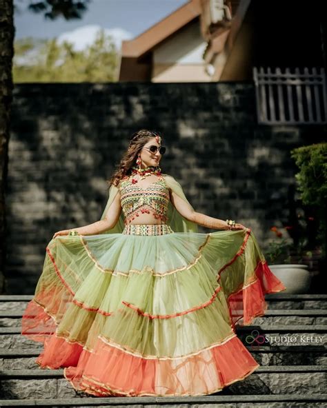 Modern Brides Rocking The No Dupatta Lehenga Look In Chic Ways