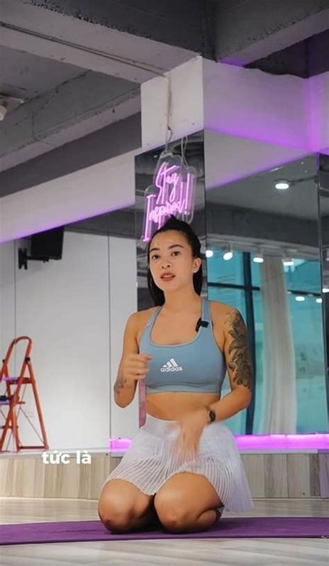 Hot girl phòng gym Hana Giang Anh trải nghiệm mặc váy đi tập Báo Kiến Thức