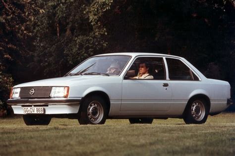 Opel Rekord E Sport Prijzen En Specificaties