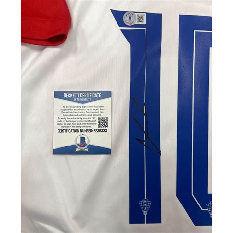 Soccer Luka Modric Signed And Framed Croatia Jersey Beckett Coa