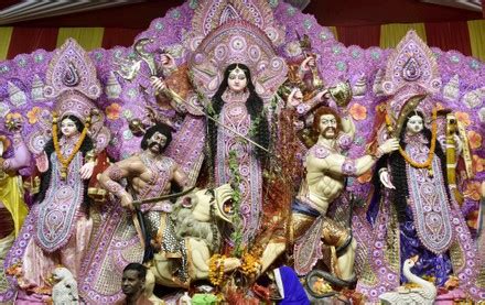 2,000 Durga puja pandal Stock Pictures, Editorial Images and Stock ...