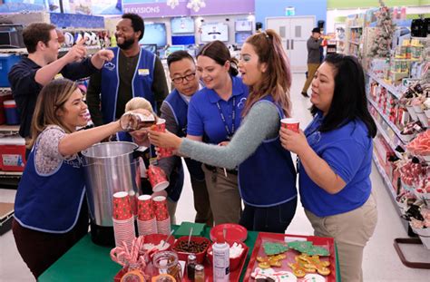 Superstore | Watch Superstore TV Show Online - Global TV