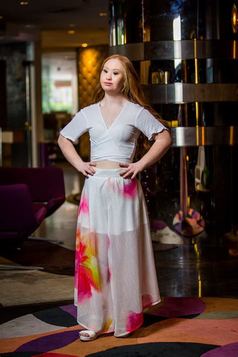 Madeline Stuart First Nyfw Runway Model With Downs Syndrome Looks To Role Beyond Fashion