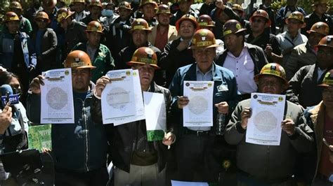 Mineros Cooperativistas Aceptan Tratamiento De La Ley Del Oro E Inician