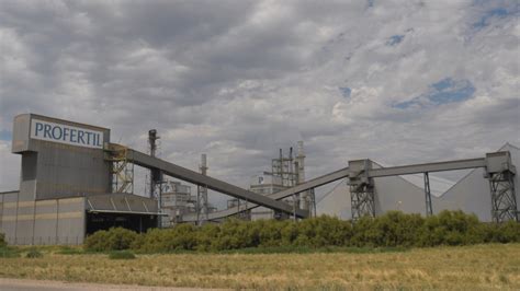 Profertil inició estudios para construir una segunda planta en Bahía Blanca