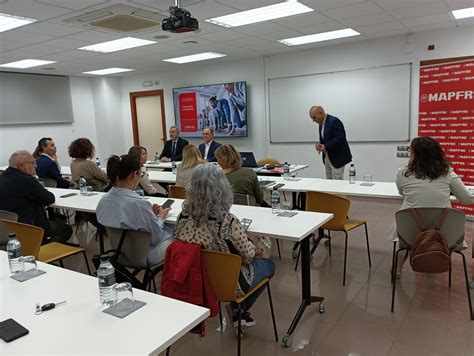 El Colegio de Castellón apuesta por la promoción de las actividades de