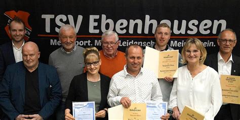 Tsv Ebenhausen Ehrt Treue Und Engagierte Mitglieder