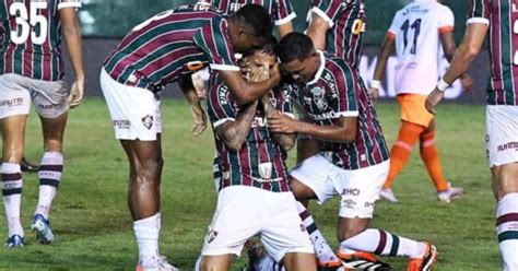 Koka Fluminense assume a liderança do Campeonato Carioca vitória