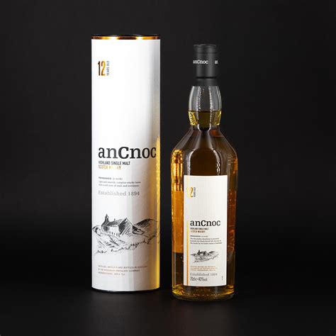 AnCnoc 12 Years Old Highland Single Malt Whisky De Kelle Cigars