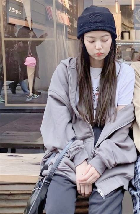 เจนนี่ | Garotas, Jennie blackpink, Roupas