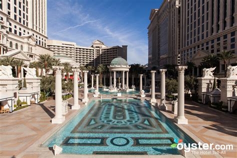 Caesars Palace Review: What To REALLY Expect If You Stay