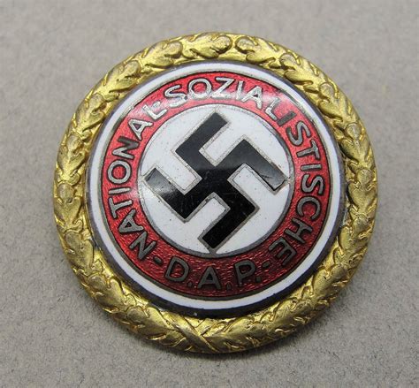 Golden Party Badge Goldenes Ehrenzeichen Der NSDAP 30 5mm Size By