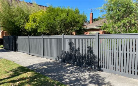 8 Reasons To Install A Fence In Your Yard