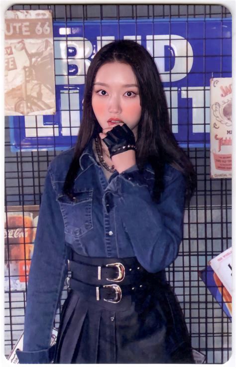 Seasons Greetings Photocards Scanned By Loona Go Won Scans