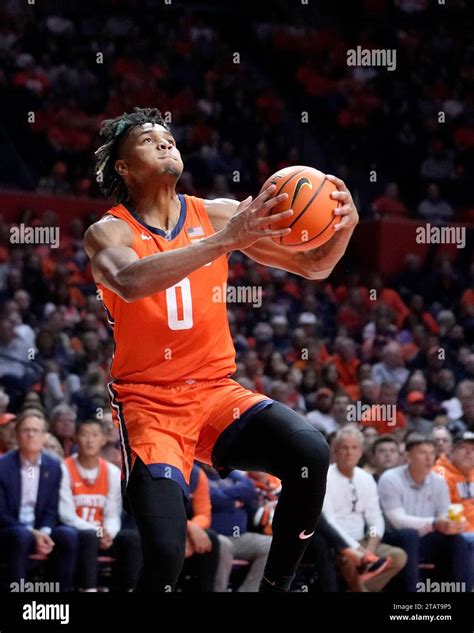 Illinois Guard Terrence Shannon Jr Drives To The Basket During The