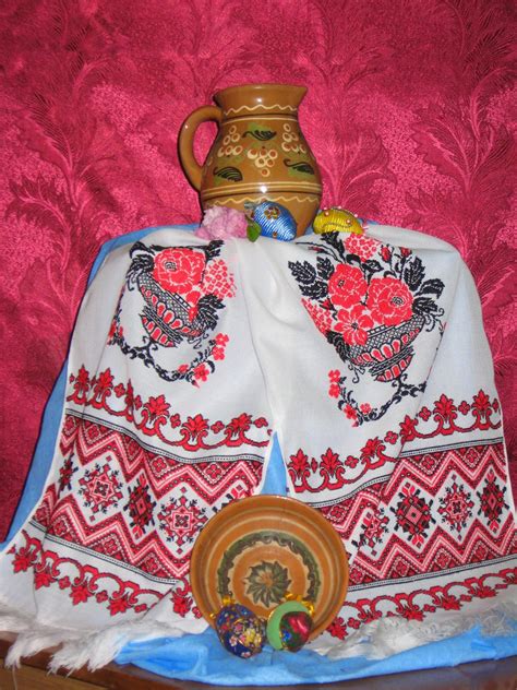 Вишиті скарби Лебединщини: Символи у вишивці