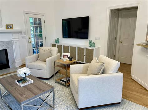 Wren Modern Swivel Accent Chair-Product Dimensions – CHITA LIVING