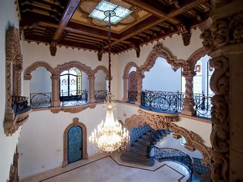 This Historic Mansion Is Located In The Exclusive Area Of Lomas De