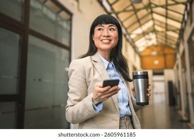 3 Thousand Mature Japonaise Avec Fils Royalty Free Images Stock Photos Pictures Shutterstock