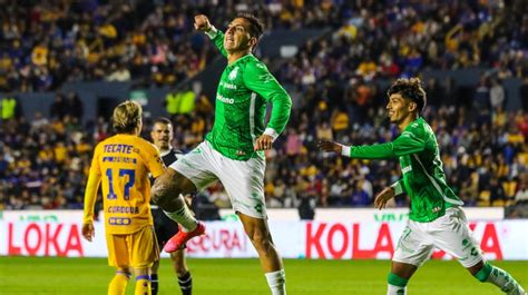 Javier Correa Anota En El Empate De Santos Laguna Contra Tigres En El