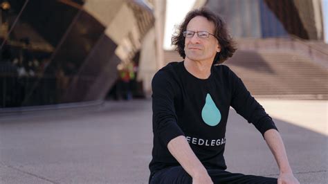 This biography explains how julie anthony rose to national fame 36