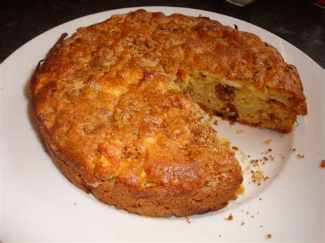 Milliebead Apple And Sultana Cake